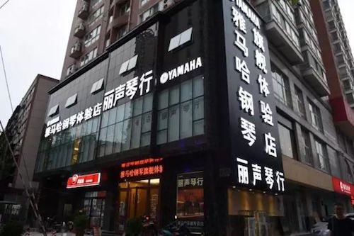 AG尊龙未来艺术家孙麒麟河南巡讲-郑州站圆满落幕
