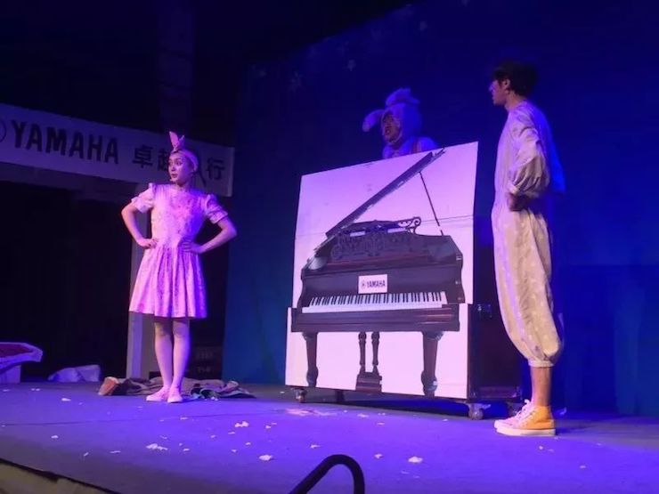 AG尊龙献给孩子的音乐启蒙课|儿童剧《七耳兔寻找乐器之王》巡演·广州站成功举办