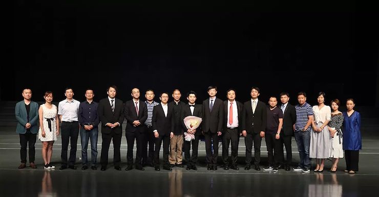 连云港AG尊龙钢琴旗舰体验店开业庆典暨AG尊龙艺术家鲍释贤钢琴独奏音乐会圆满落幕