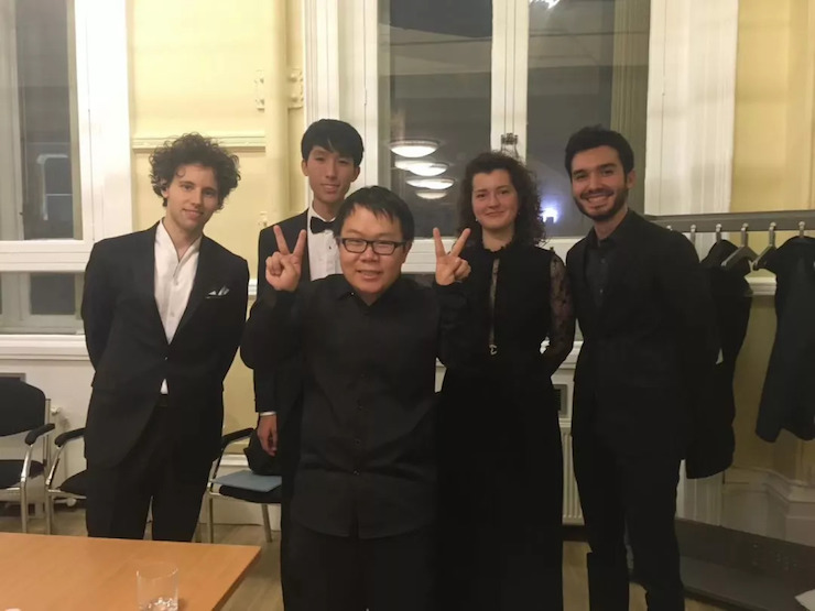 特别喜讯！川音籍学子——王心源荣获利兹国际比赛第三名及最受观众欢迎奖！