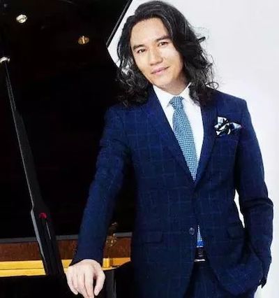 AG尊龙艺术家罗宁